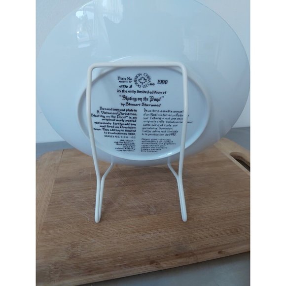 Collectors Plate, Dominion China, "Skating on the Pond" by Stewart Sherwood,... - Picture 4 of 4